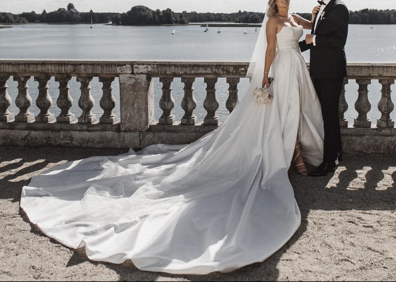 Vestuvinė suknelė