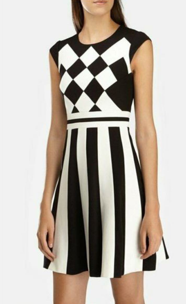 Karen Millen monochrominė suknelė